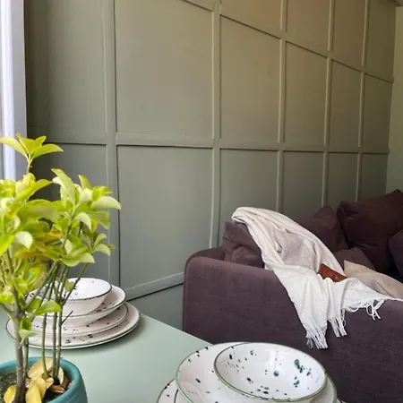 Cozy Detached House Near The Hagia Sophia Hotel 4*